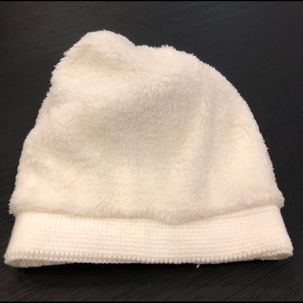 Sherpa Lined Bling Knitted Beanie - Picture 4 of 5